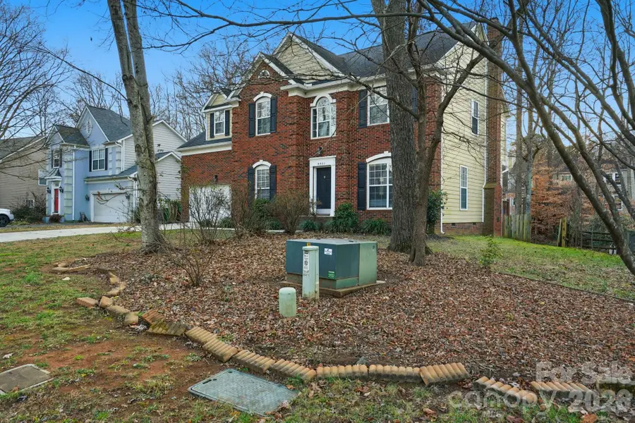 8921 Newgard Court, Charlotte, NC 28269 - Image #2