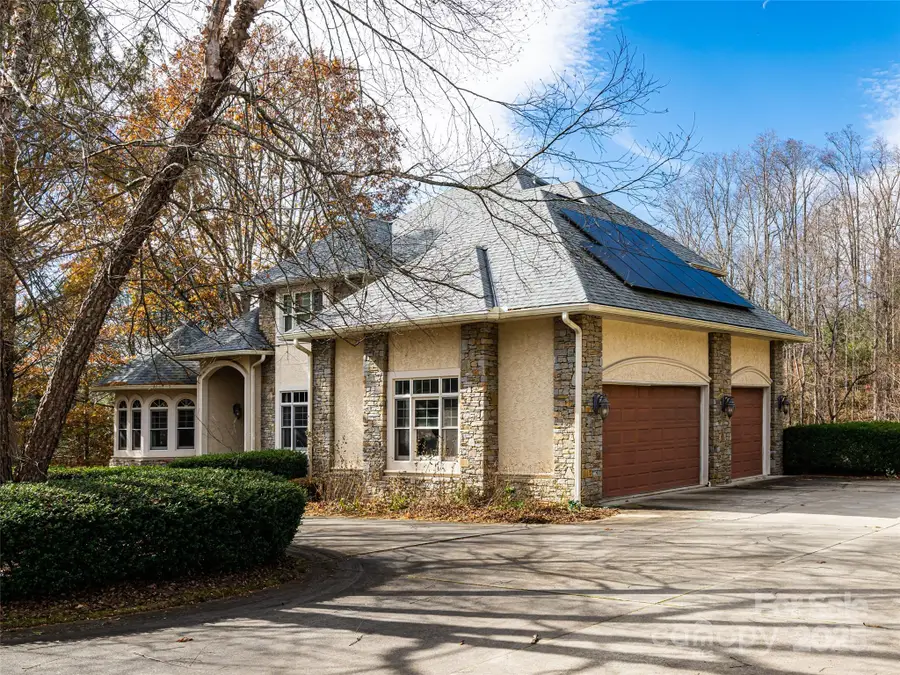 10 Walnut Lane, Fletcher, NC 28732 - Image #2