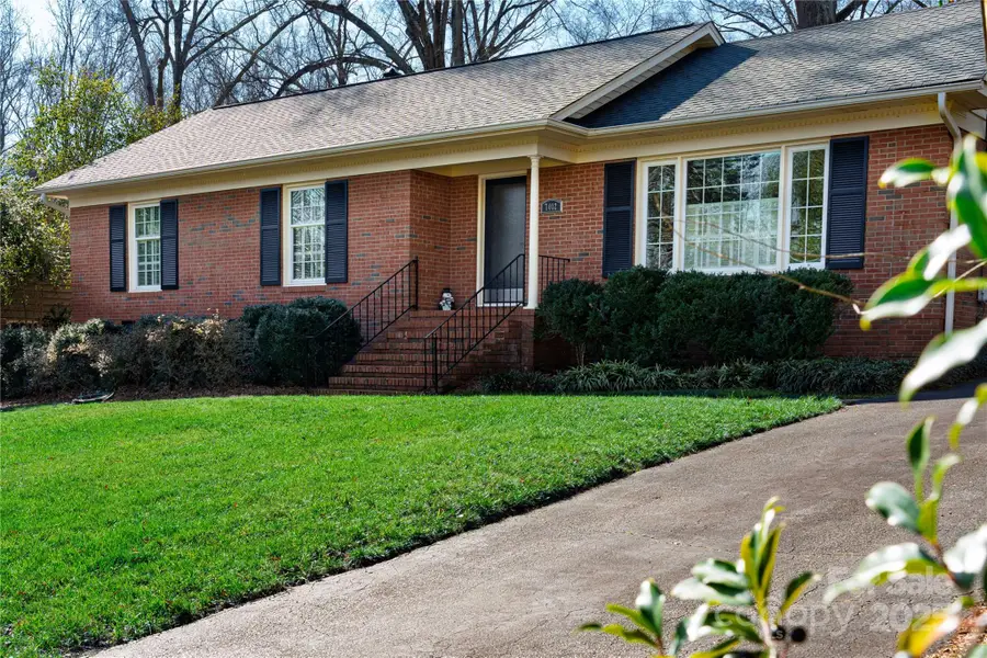 7012 Morganford Road, Charlotte, NC 28211 - Image #2