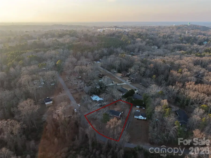 327 Breslin Street, Wadesboro, NC 28170 - Image #2