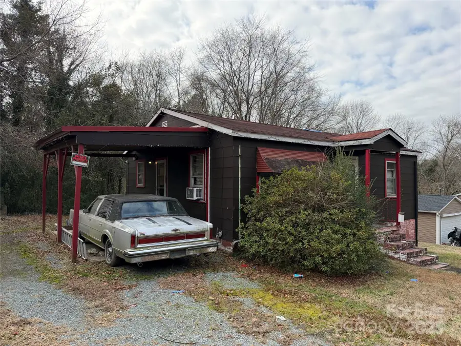 1132 Threatt Street, Lancaster, SC 29720 - Image #2