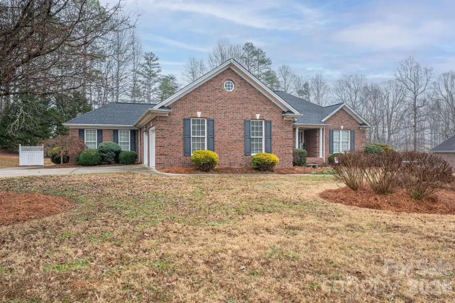 107 Farmwood Drive, Cherryville, NC 28021 - Image #2