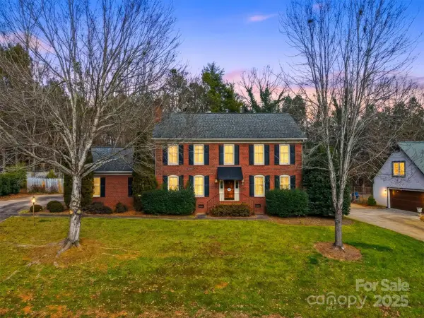 147 35th Avenue Ne, Hickory, NC 28601