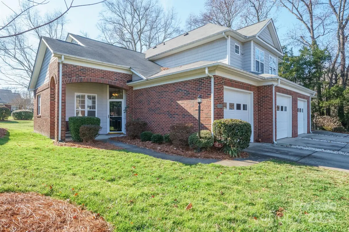 13335 Mint Lake Drive, Matthews, NC 28105 - Image #1