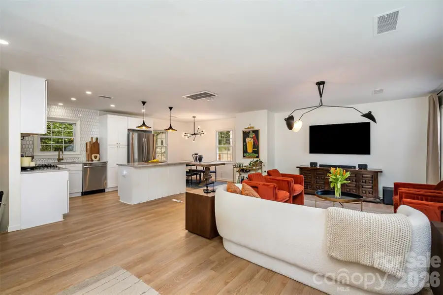 3524 Donovan Place #25, Charlotte, NC 28215 - Image #2