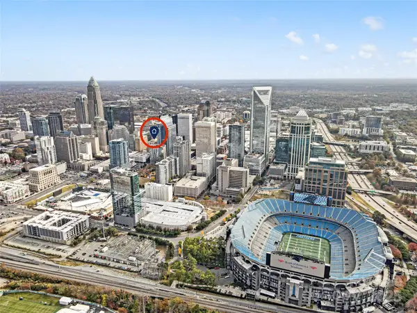 230 S Tryon Street, Charlotte, NC 28202