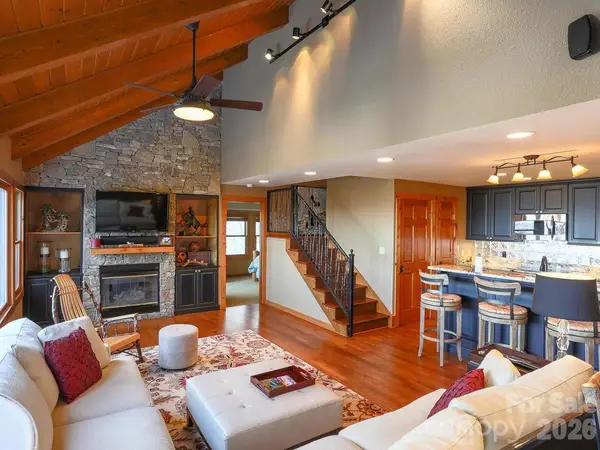 71 Ivy Ridge Road, Burnsville, NC 28714