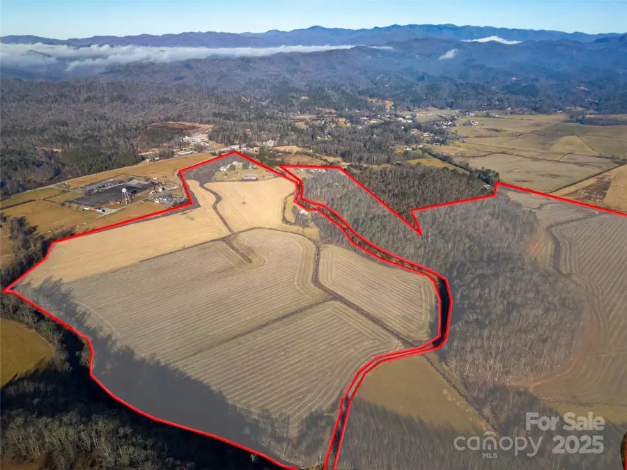 000 Lyons Mountain Road, Brevard, NC 28712 - Image #3