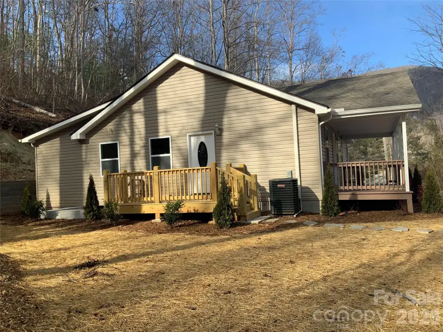 841 B Charlotte Highway, Fairview, NC 28730 - #2