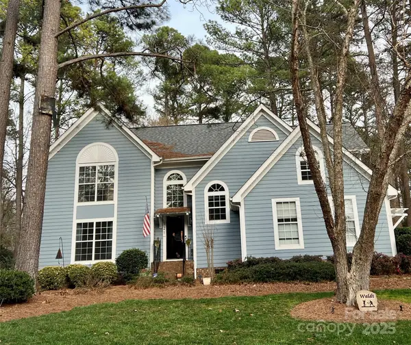 121 Lake Pine Road, Mooresville, NC 28117