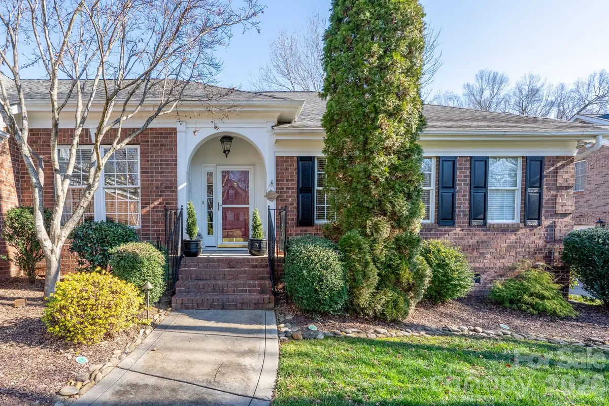 16022 Wedmore Lane, Huntersville, NC 28078 - Image #1