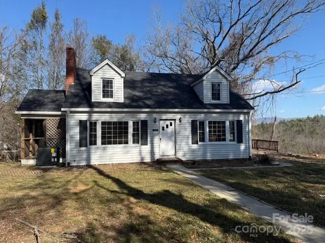 171 Oakdale Drive, Spruce Pine, NC 28777 - Image #1