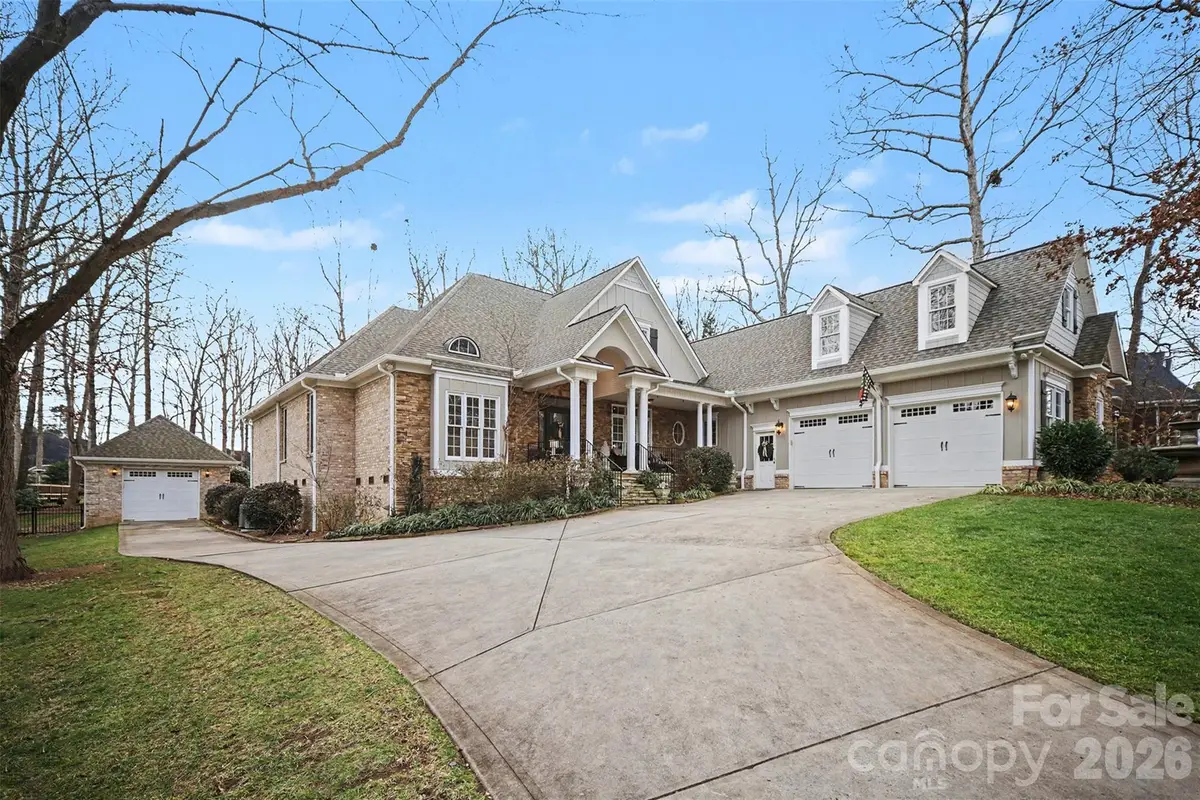 6722 Fox Ridge Circle #56, Davidson, NC 28036 - Image #1