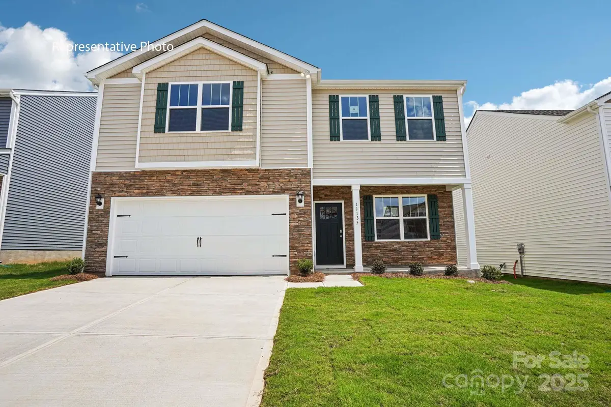 572 Dazzle Loop, Newton, NC 28658 - Image #1