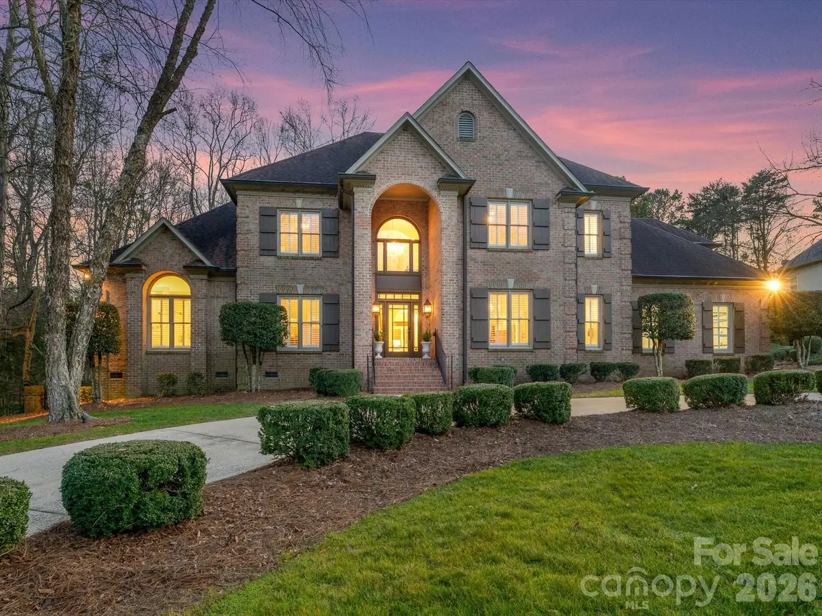 5201 Piper Glen Drive, Charlotte, NC 28277 - Image #1