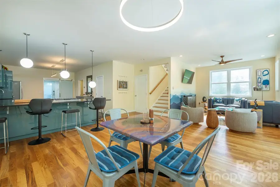 84 West Street, Weaverville, NC 28787 - Image #3