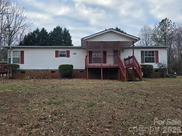 1044 Rabbit Trail, Gastonia, NC 28052