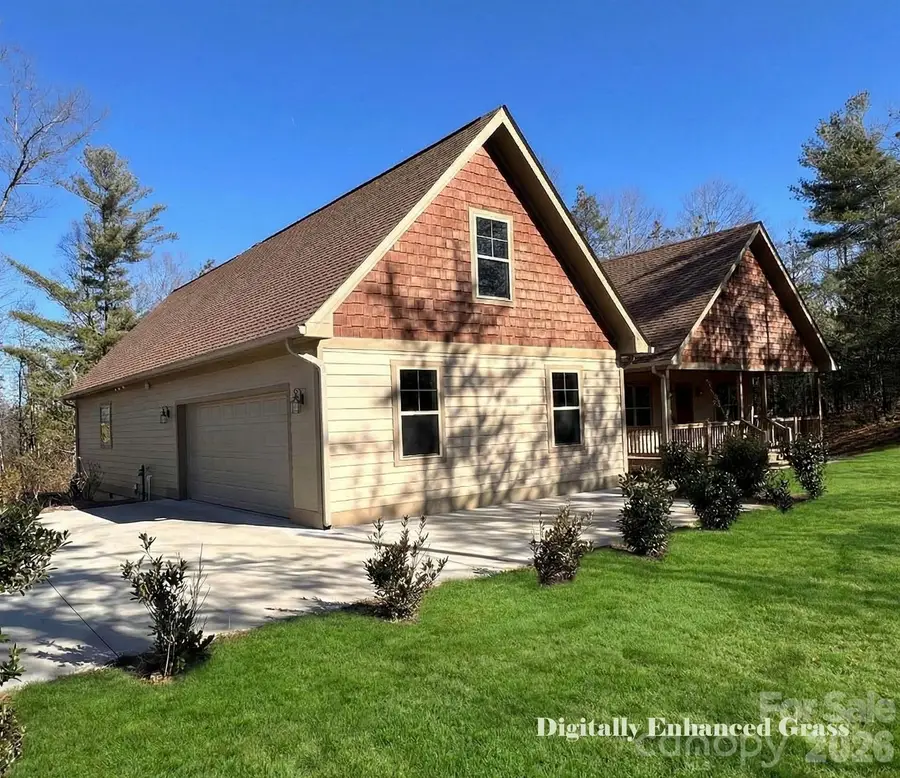 334 Summer Orchard Drive, Hendersonville, NC 28792 - Image #3