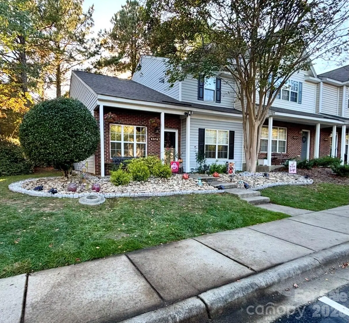 8376 Rudolph Road, Charlotte, NC 28216 - Image #1