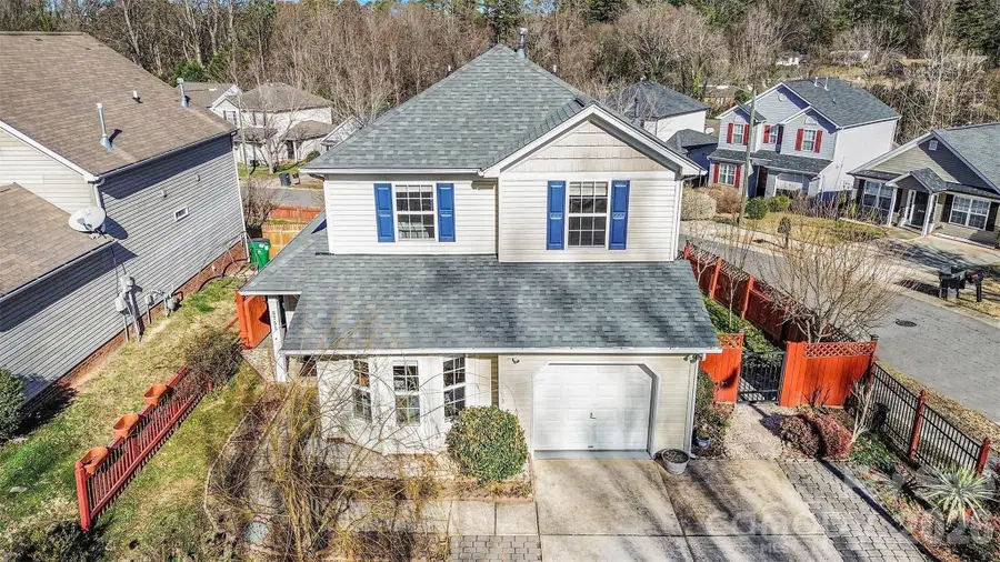 3755 Brookchase Lane, Charlotte, NC 28205 - Image #3