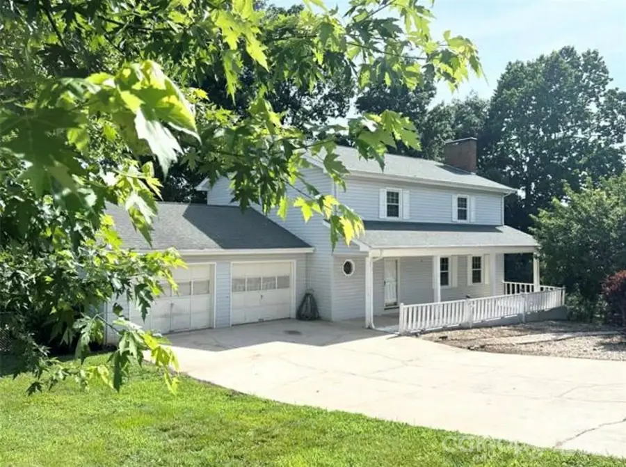 1164 Hidden Lake Drive #10, Granite Falls, NC 28630 - Image #3