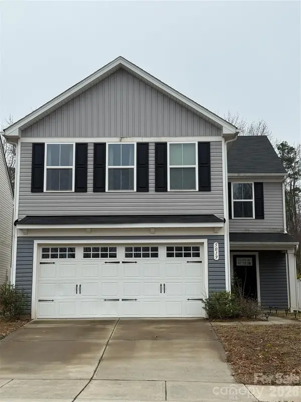 5019 Downhaul Drive, Charlotte, NC 28269