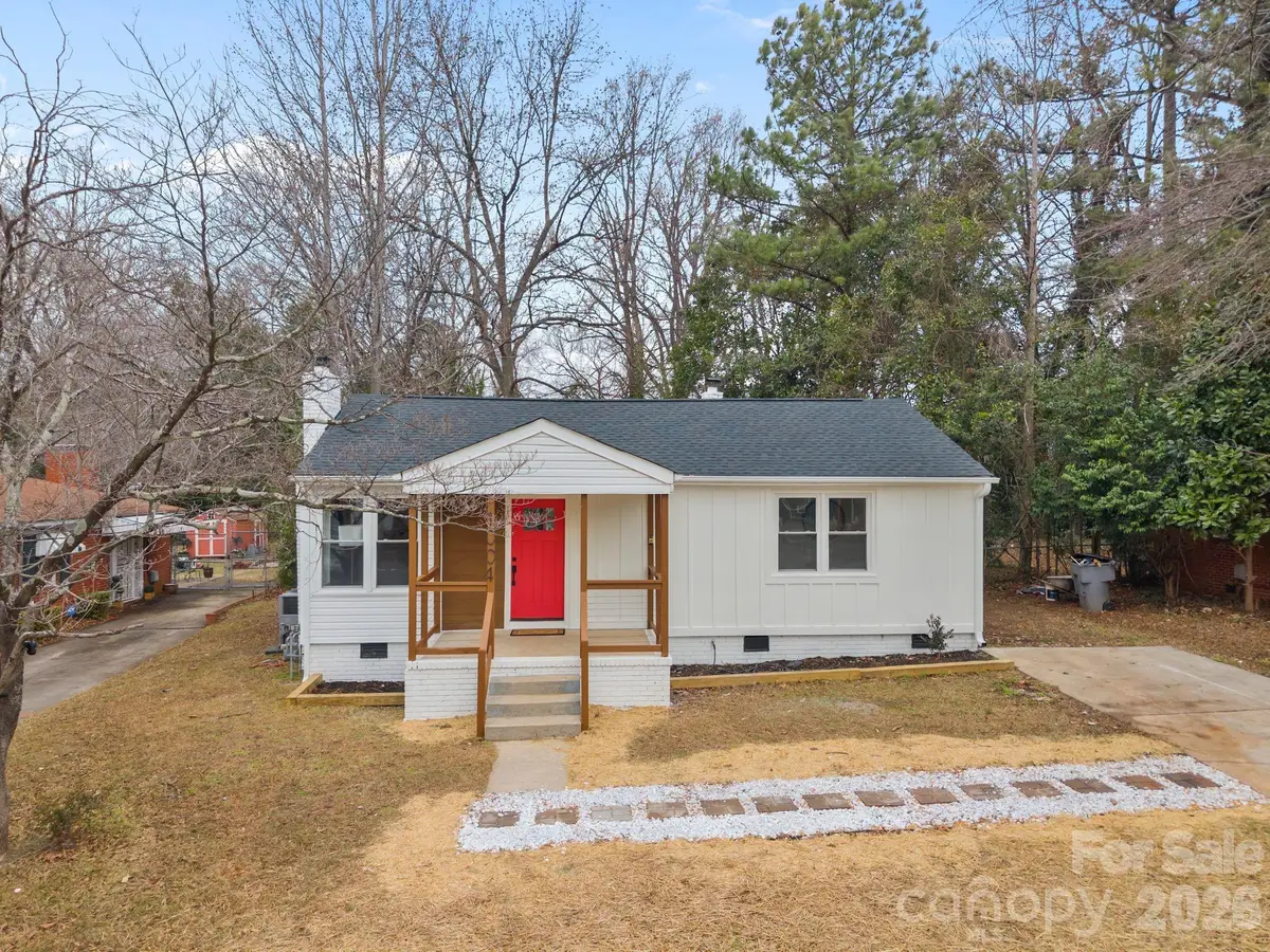 1004 Druid Circle, Charlotte, NC 28206 - Image #1