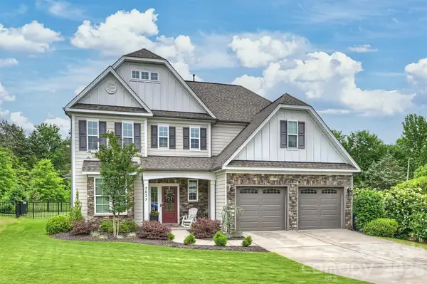 2625 Rea Pond Court, Charlotte, NC 28226