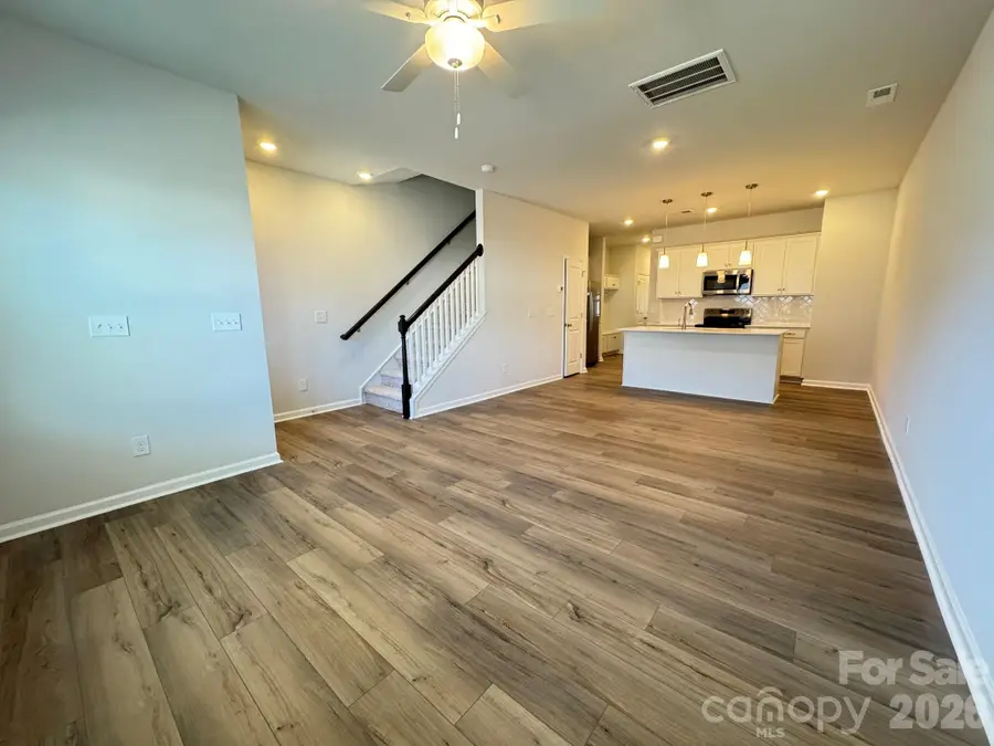 5106 Orchardview Way #29, Charlotte, NC 28216 - Image #3