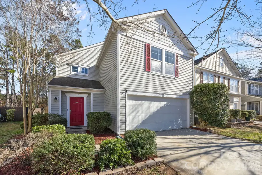 7540 Monarch Birch Lane, Charlotte, NC 28215 - Image #2