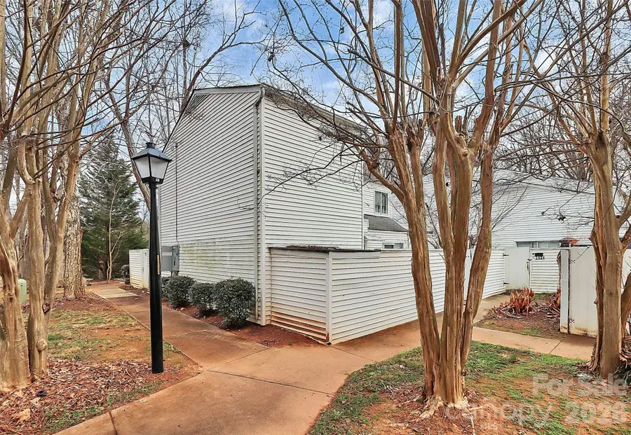 7132 Stonington Lane, Charlotte, NC 28227 - Image #3