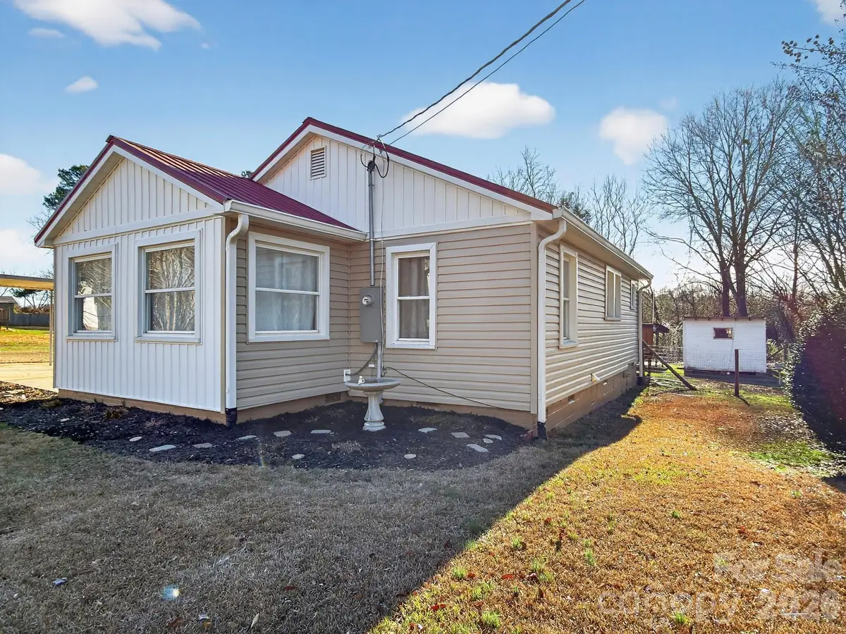 161 Walker Lake Road, Forest City, NC 28043 - Image #1