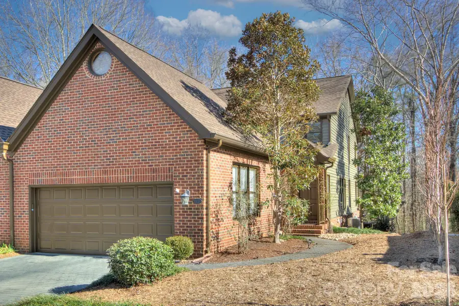 7429 Newmans Lane, Charlotte, NC 28270 - Image #2