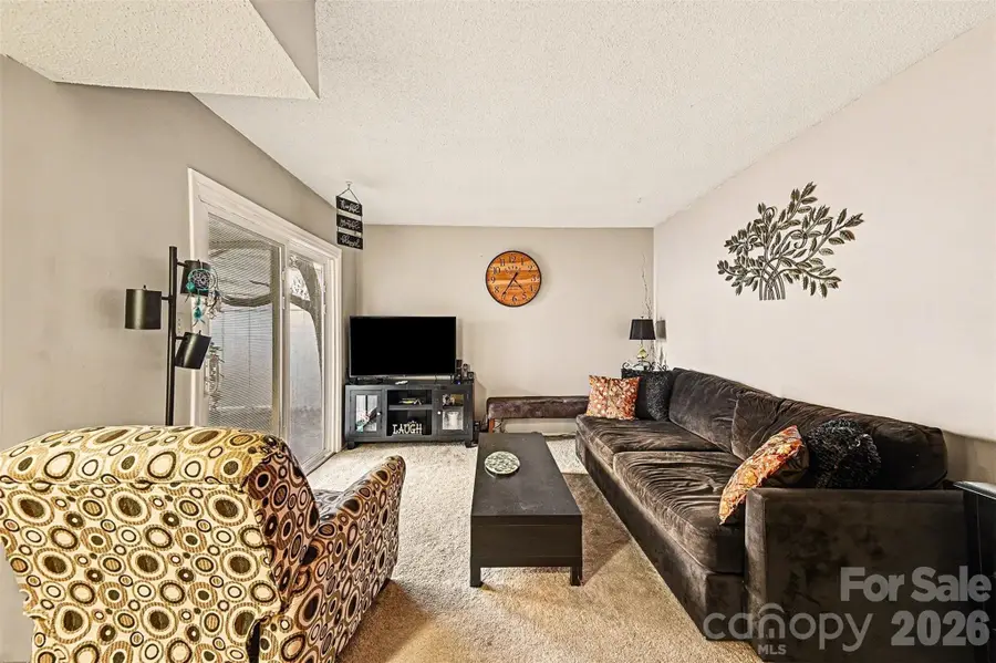 7031 Stonington Lane, Charlotte, NC 28227 - Image #2