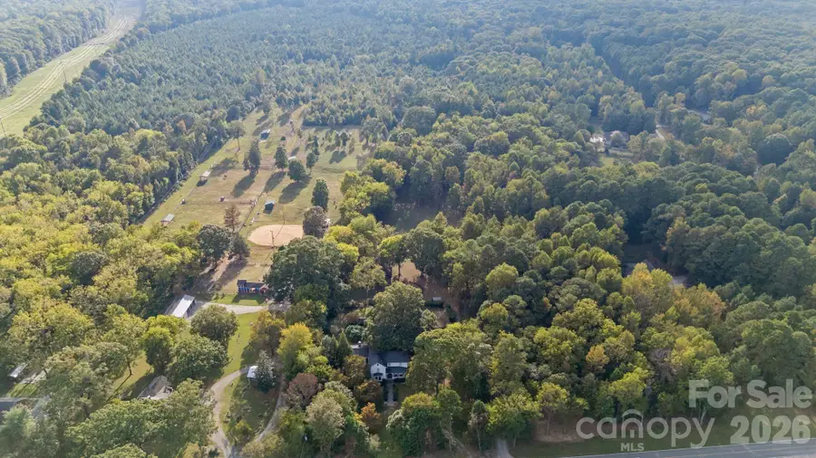 10915 Beatties Ford Road, Huntersville, NC 28078 - Image #3