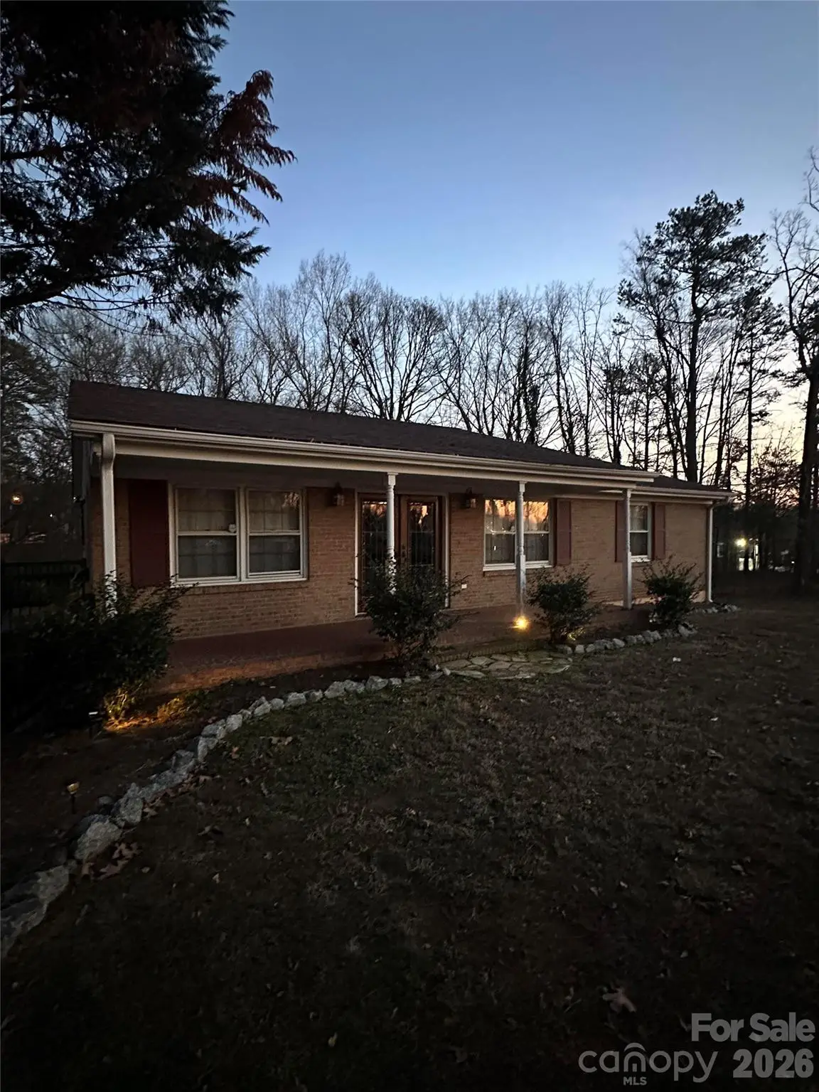 324 Pawley Drive, Charlotte, NC 28214 - Image #1