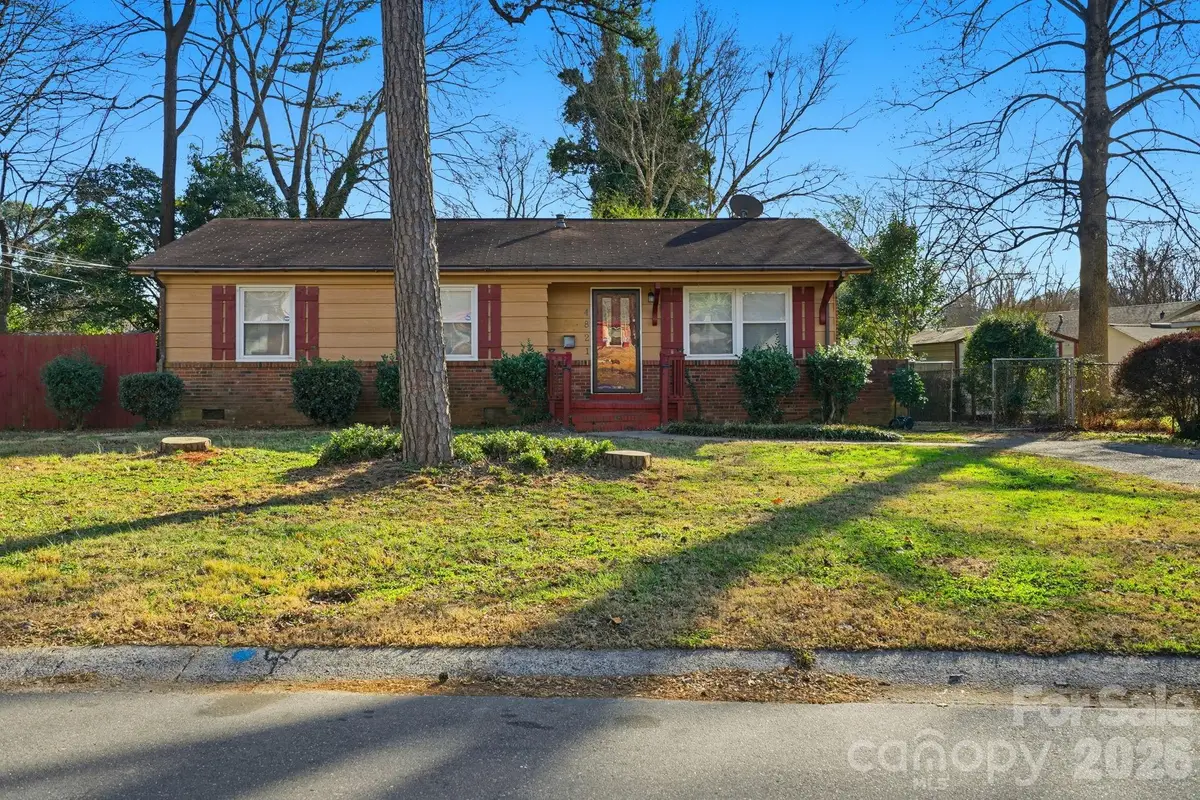 4821 Woodway Place, Charlotte, NC 28208 - Image #1