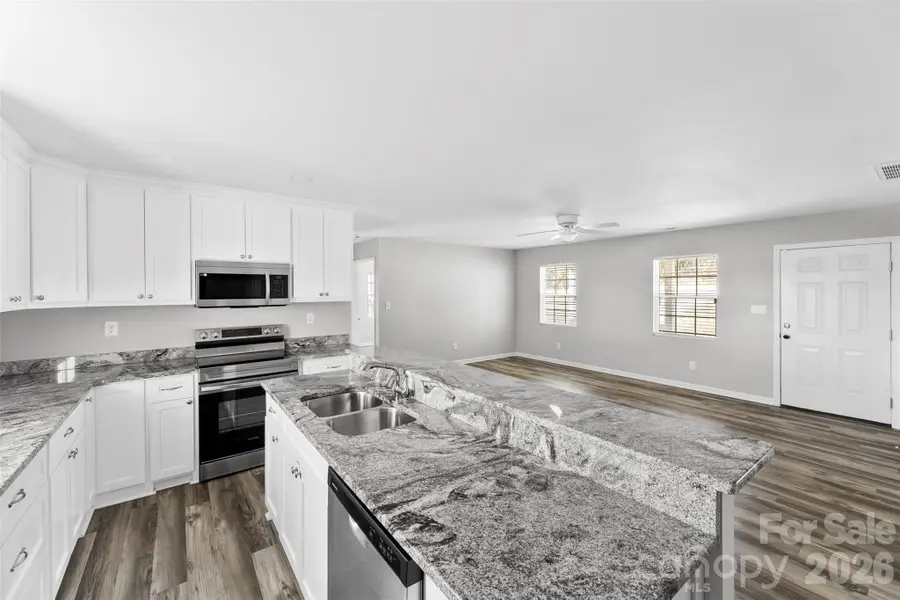 810 4th Street, Kings Mountain, NC 28086 - Image #2