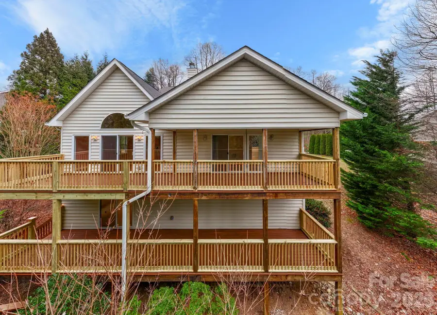 242 Carriage Summitt Way, Hendersonville, NC 28791 - Image #3