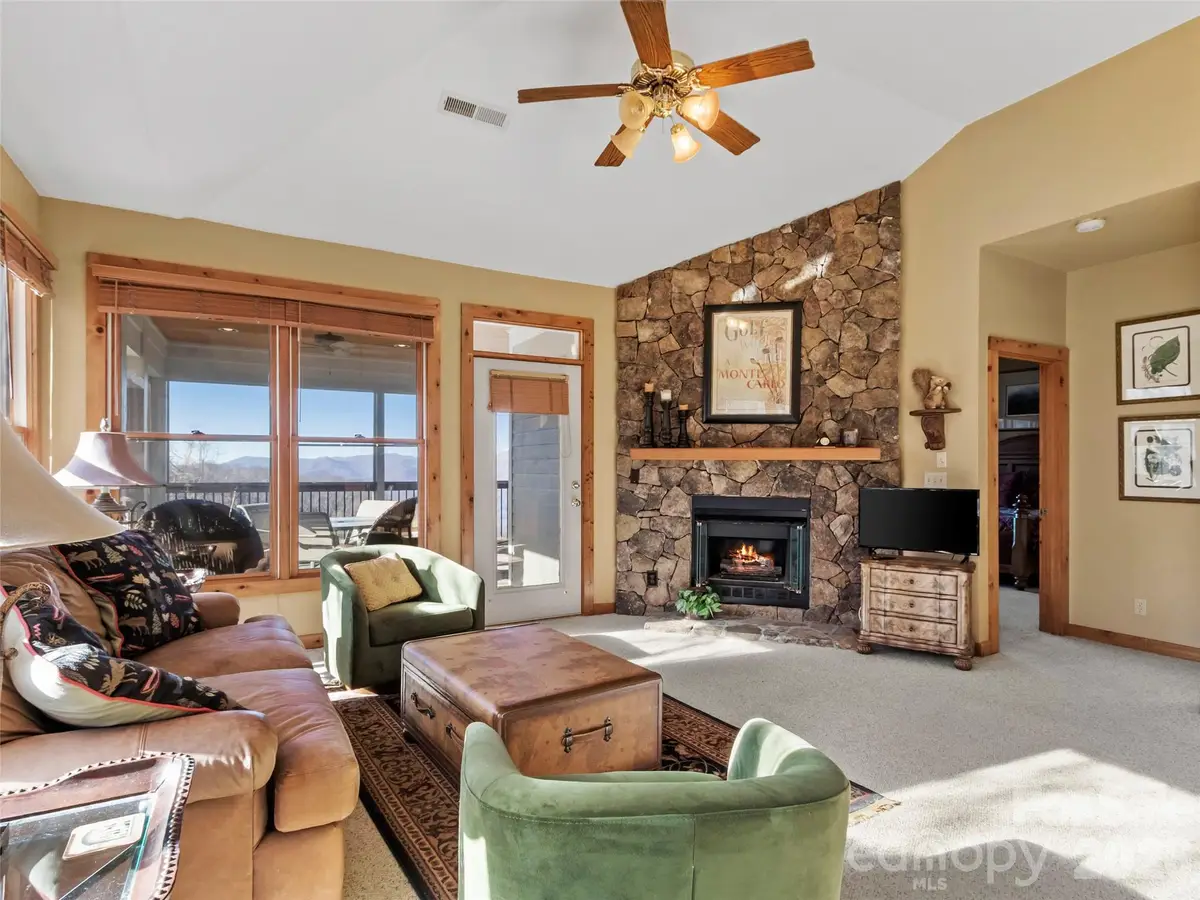 80 Stoney Falls Loop #3-201, Burnsville, NC 28714 - Image #1