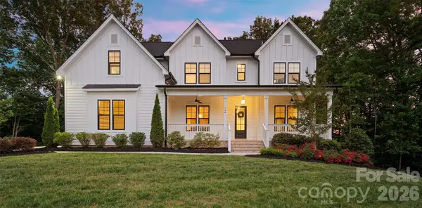 144 Walking Horse Trail, Davidson, NC 28036