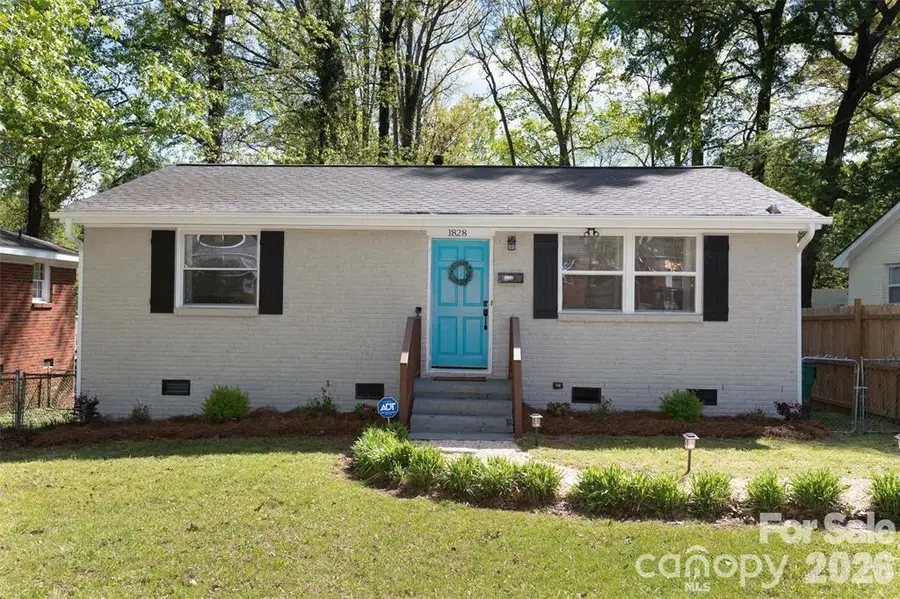 1828 Finchley Drive, Charlotte, NC 28215 - Image #2