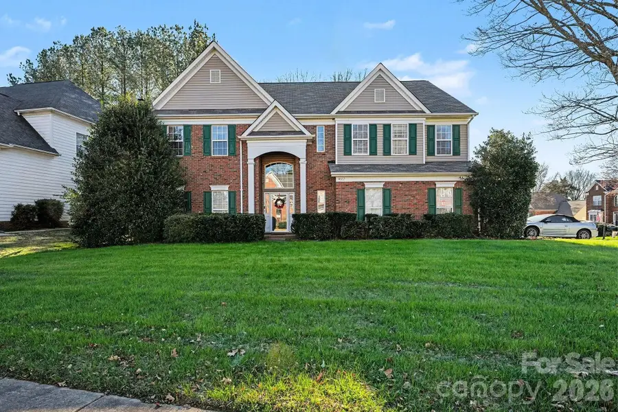 4602 Waterford Drive Nw, Concord, NC 28027 - Image #2