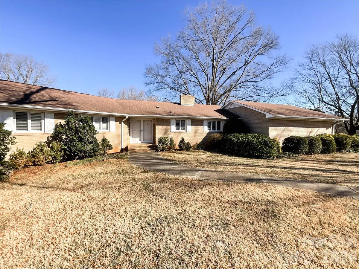 13909 Idlewild Road, Matthews, NC 28105 - Image #1