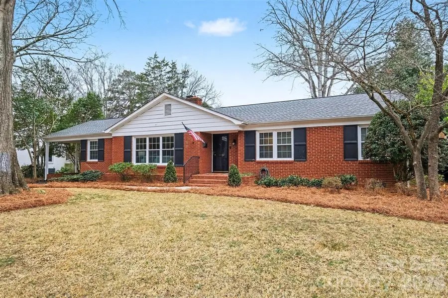 5011 Wedgewood Drive, Charlotte, NC 28210 - Image #2
