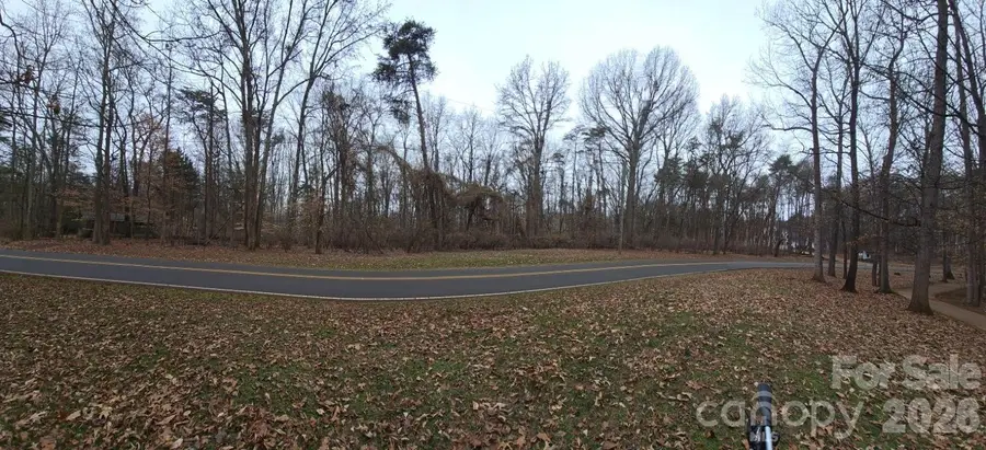 10824 Wildlife Road, Charlotte, NC 28278 - Image #3