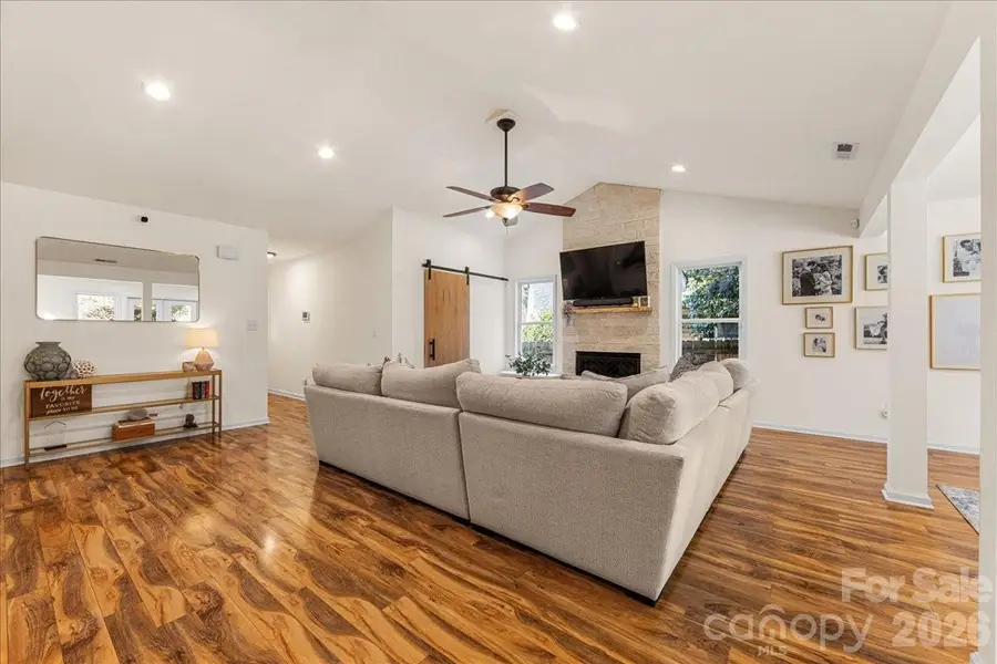 2200 Olde Chantilly Court, Charlotte, NC 28205 - #3