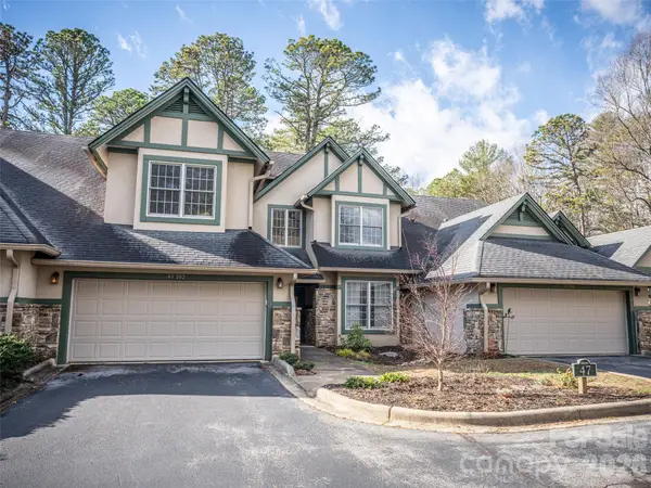 47 Ridgetop Circle #202, Brevard, NC 28712