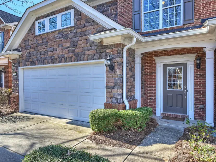 15544 Canmore Street, Charlotte, NC 28277 - Image #3