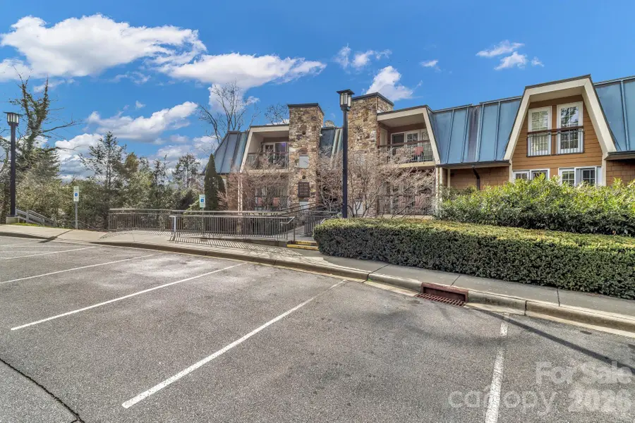 119 Bowling Park Road, Asheville, NC 28803 - Image #2